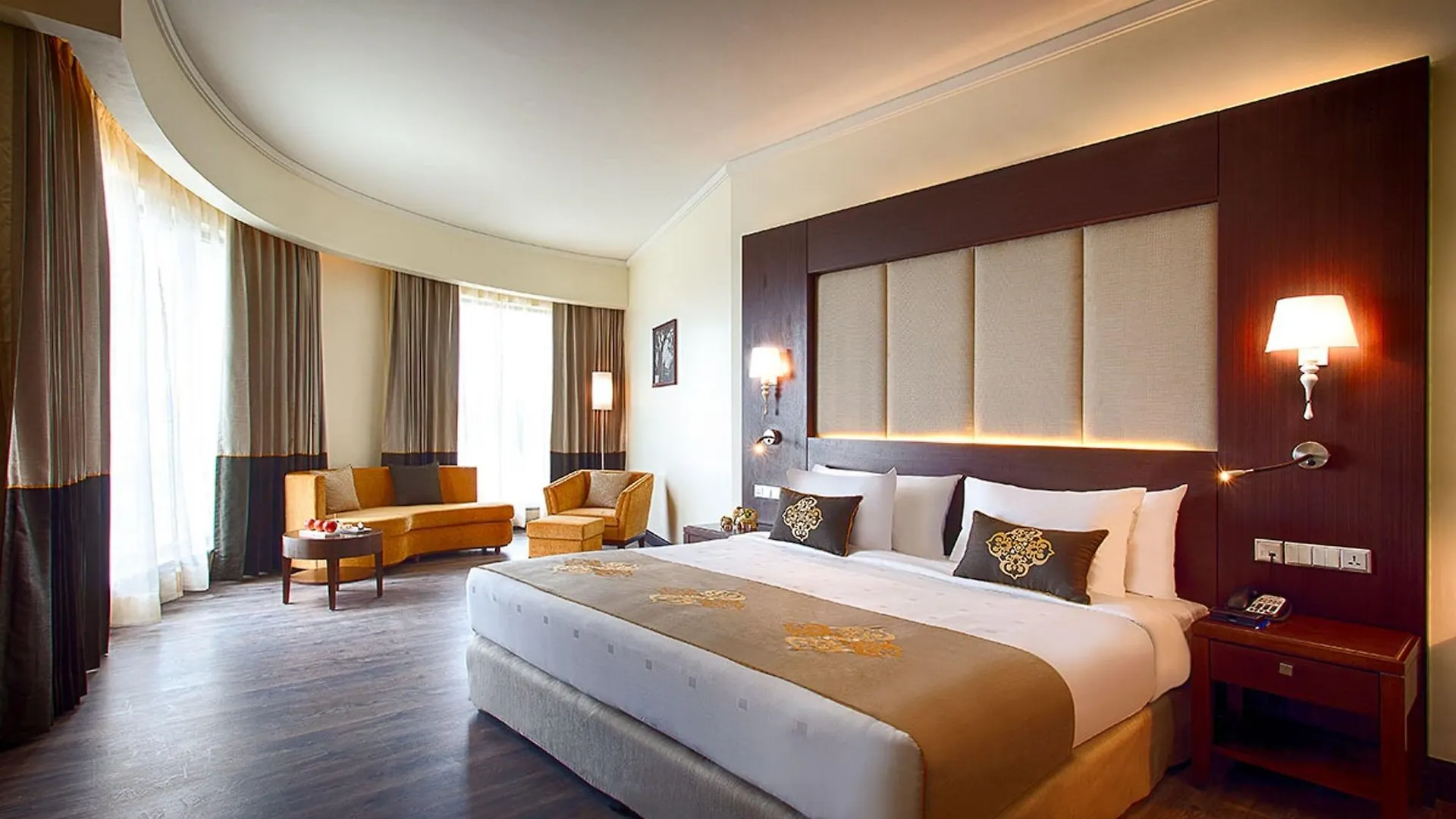 Radisson Blu Plaza Hotel Mysore