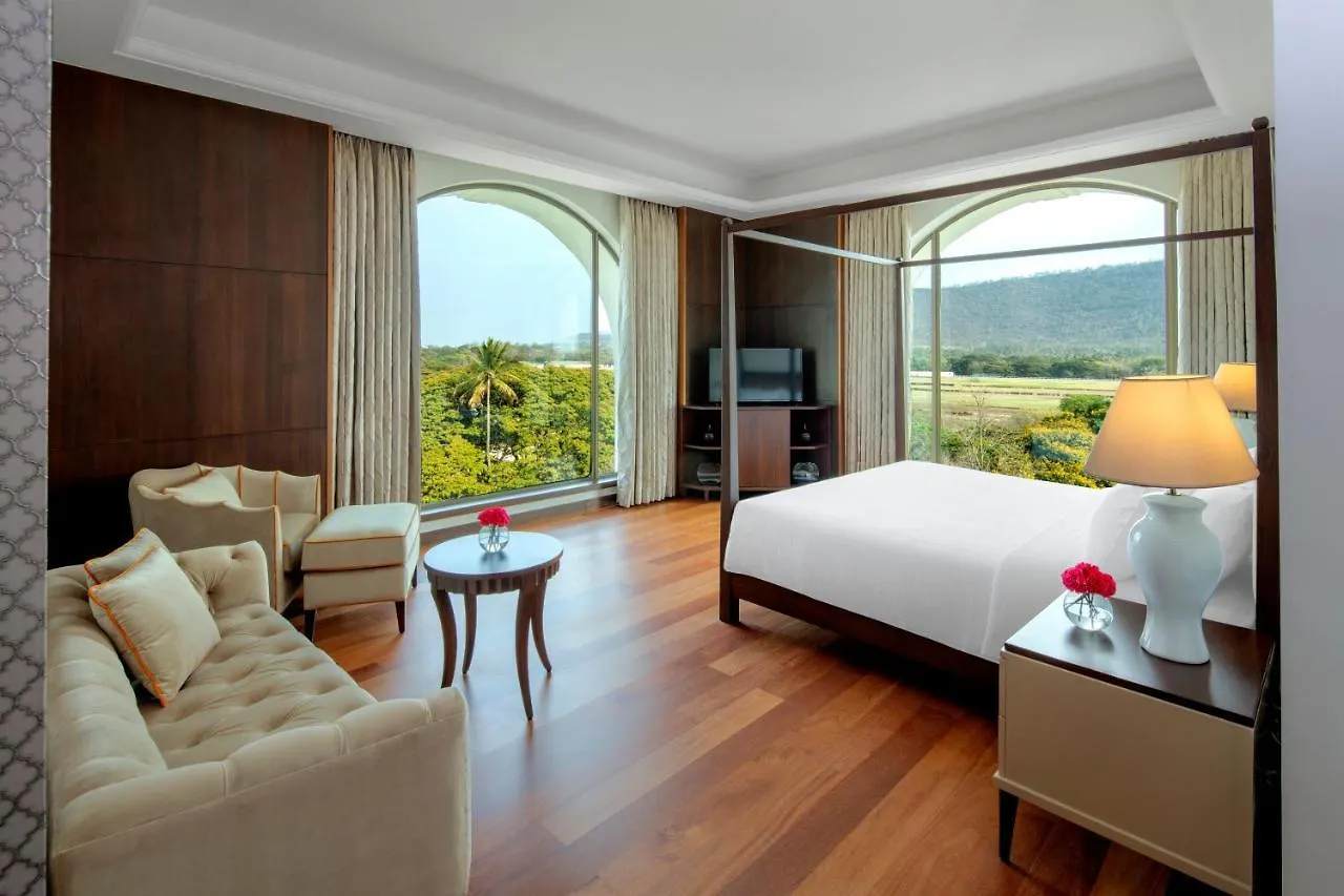 Radisson Blu Plaza Hotel Maisur