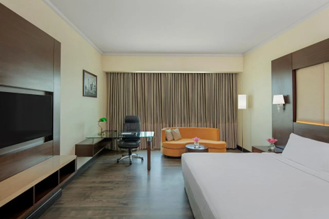 Radisson Blu Plaza Hotel Maisur Hindistan
