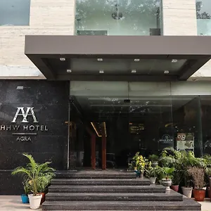 https://hhw-hotel-agra.agrahotelsindia.net